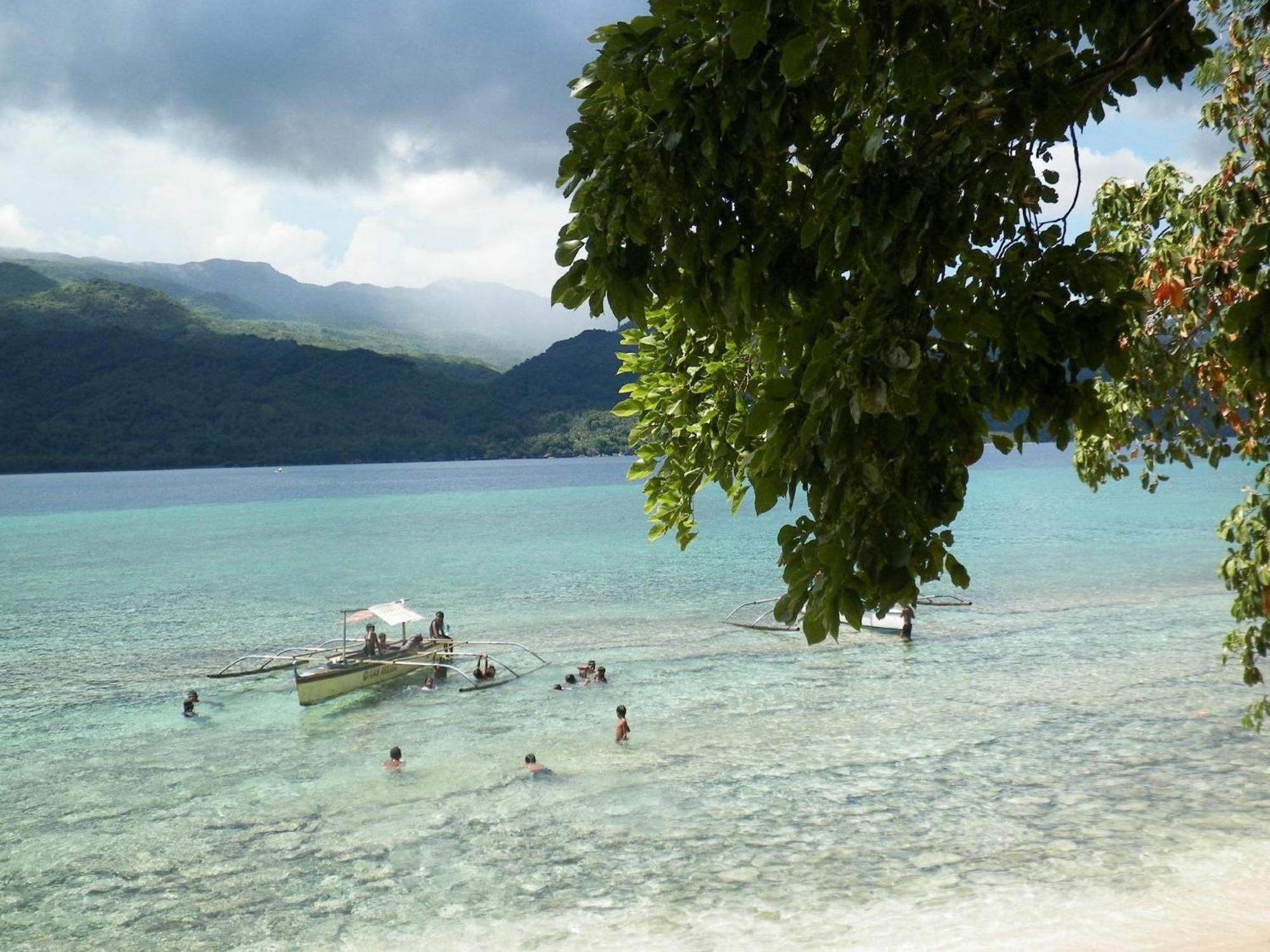 Reddoorz Near Colgante Bridge Naga City 外观 照片